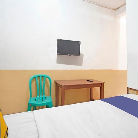 בנדונג Spot On 91444 Hotel Arimbi מראה חיצוני תמונה