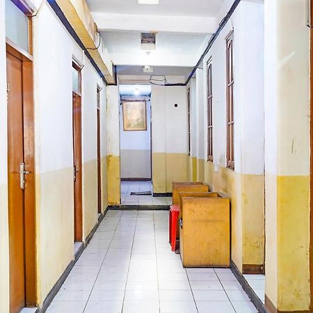 בנדונג Spot On 91444 Hotel Arimbi מראה חיצוני תמונה