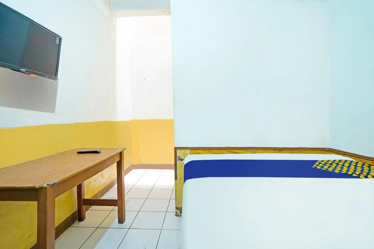 בנדונג Spot On 91444 Hotel Arimbi מראה חיצוני תמונה