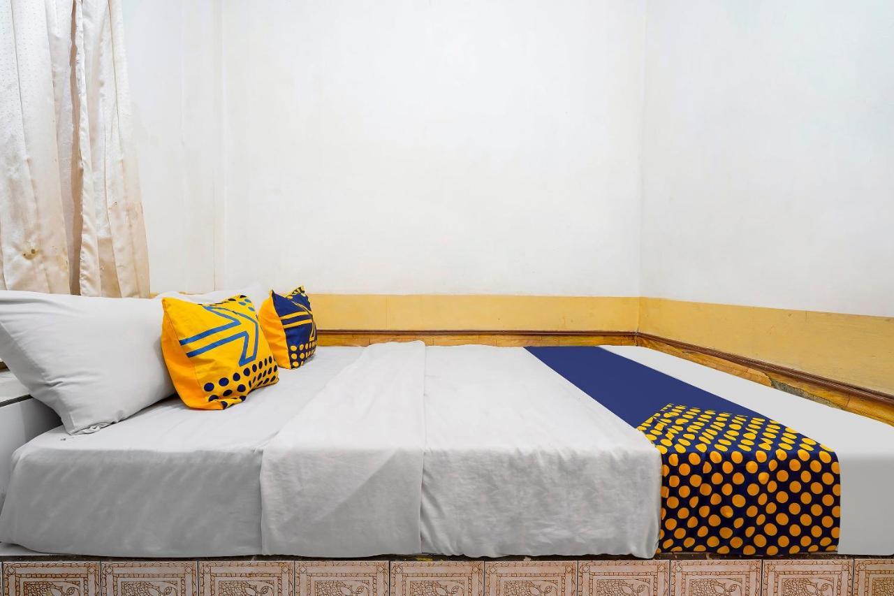 בנדונג Spot On 91444 Hotel Arimbi מראה חיצוני תמונה