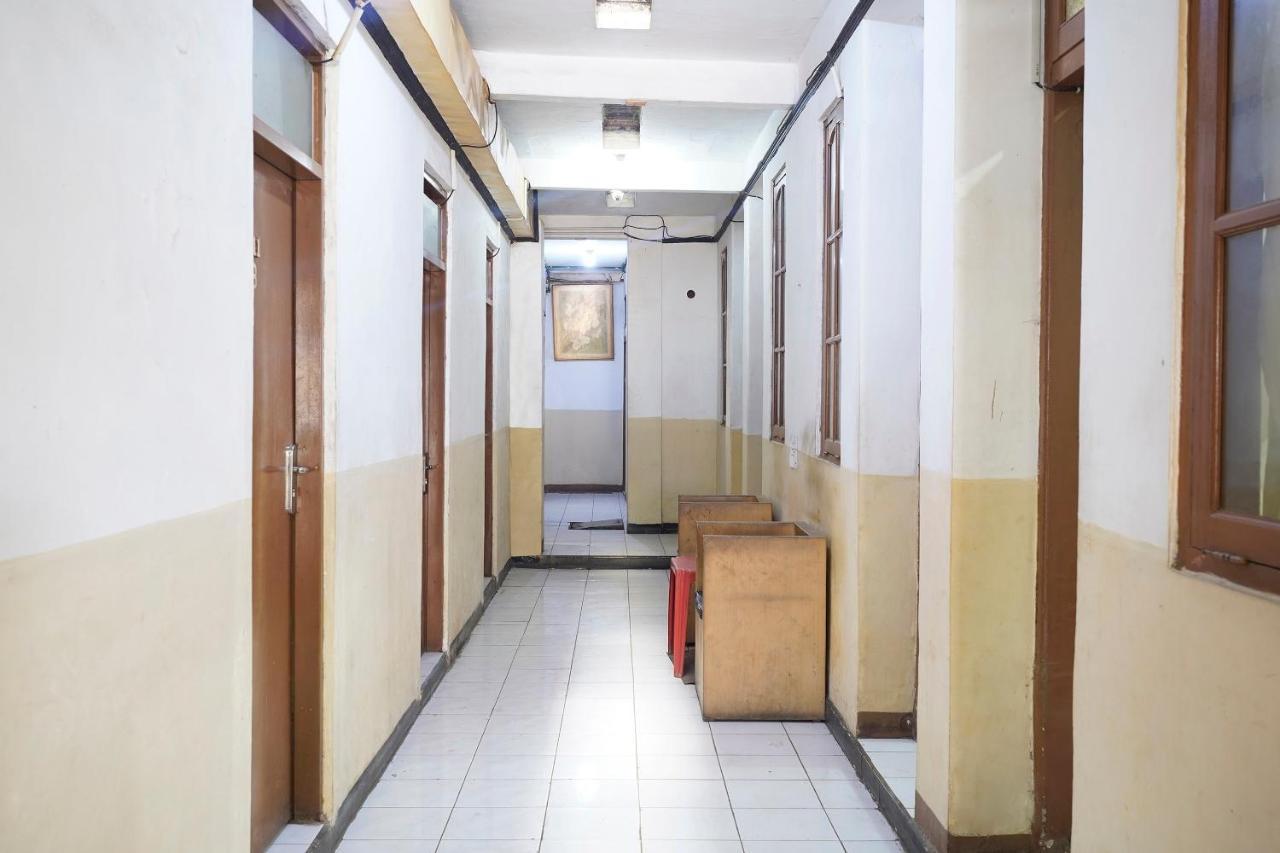 בנדונג Spot On 91444 Hotel Arimbi מראה חיצוני תמונה